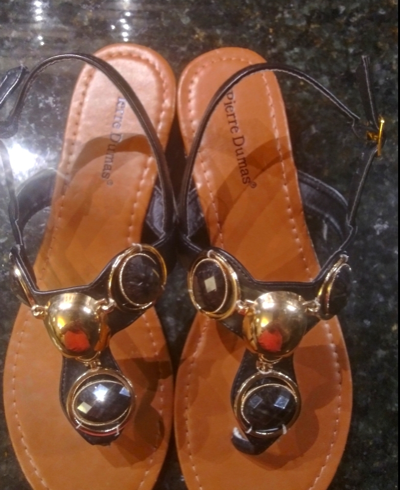 Sandles
